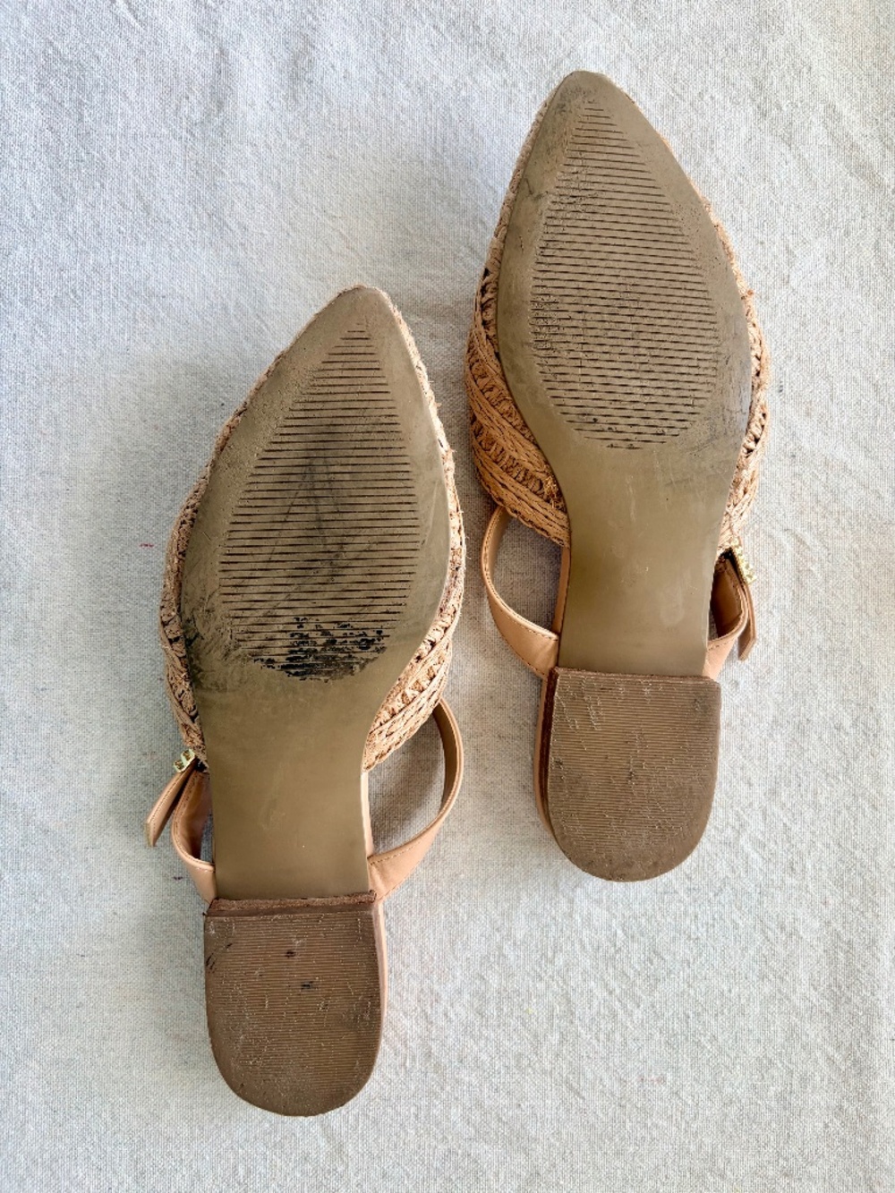 Dolce Vita Neutral Raffia Flat Mules - Picture 9 of 9